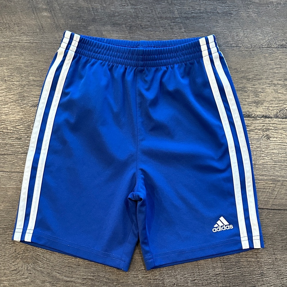 Adidas Little Boy size 7 Football Two-Piece Athletic Tee‎ and Short Set - Picture 7 of 11
